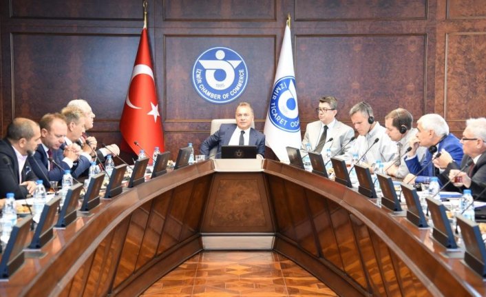 İzmir'de kruvaziyer buluşması