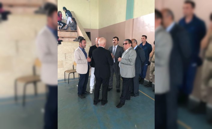 Kaymakam Koşal okul inşaatını inceledi