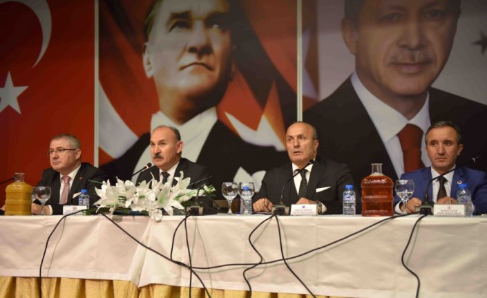 Vali Karadeniz, Taşköprü ve Hanönü muhtarlarıyla buluştu