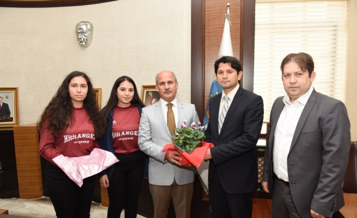 Çorumlu öğrenciler robot yarışmasında Türkiye'yi temsil edecek