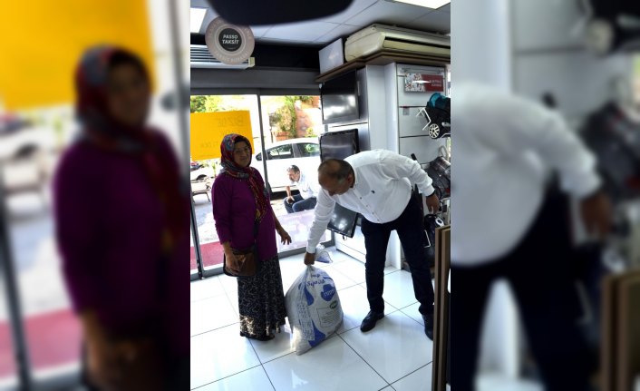 Fındık getirene beyaz eşya ve mobilya bedava