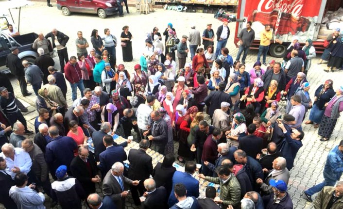 Gümeli'de aşure etkinliği