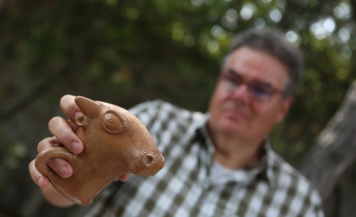 Hattuşa'da 3 bin 500 yıllık boğa biçimli içme kabı bulundu