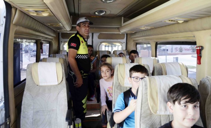 Merzifon’da okul servislerine denetim