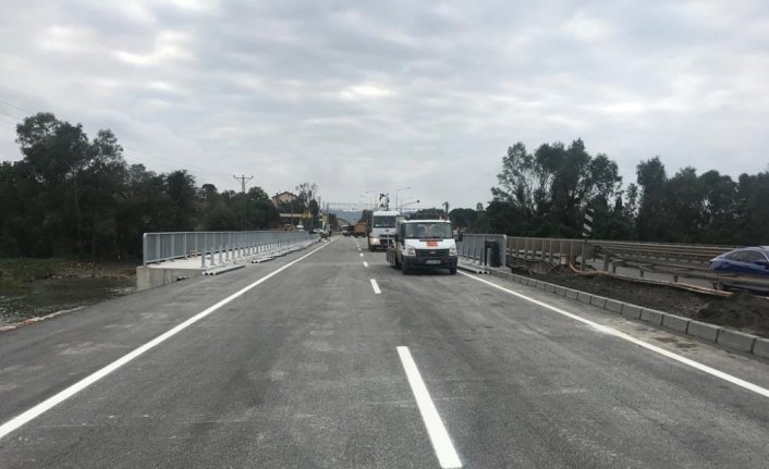 Ordu'da selin yıktığı Cevizdere Köprüsü ulaşıma açıldı