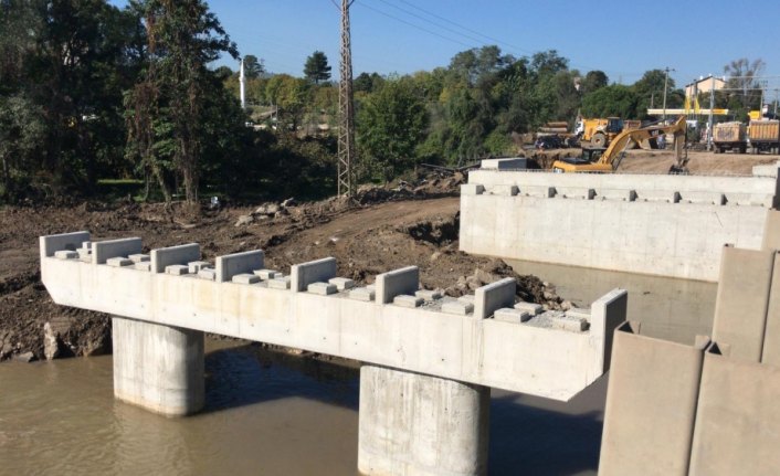Ordu'daki selde yıkılan köprü ay sonunda ulaşıma açılacak