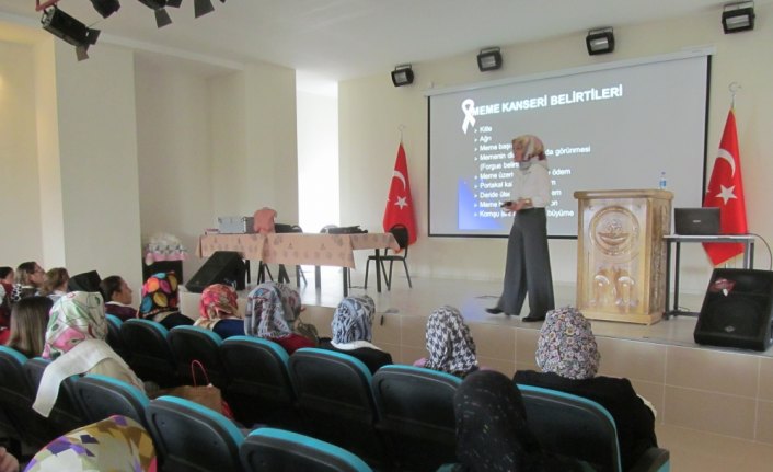 Turhal'da meme kanseri anlatıldı