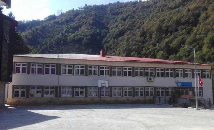 Üçtepe'de okulların dış cephesi yenilenecek