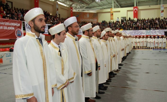 Bafra'da hafızlık icazet merasimi