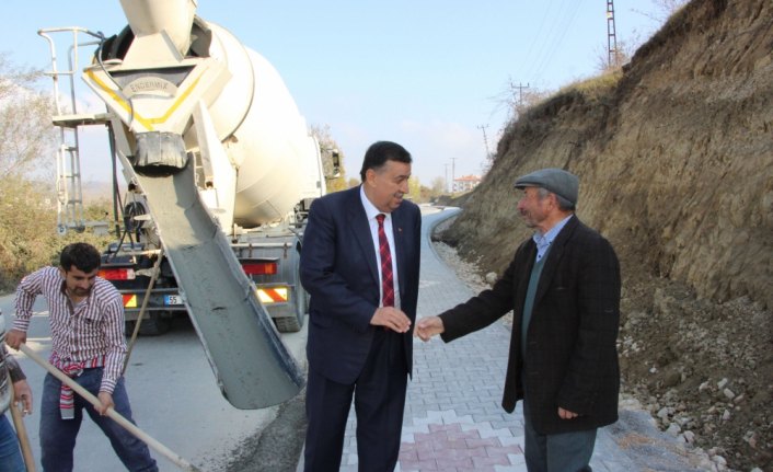 Başkan İkiz, yol çalışmalarını inceledi