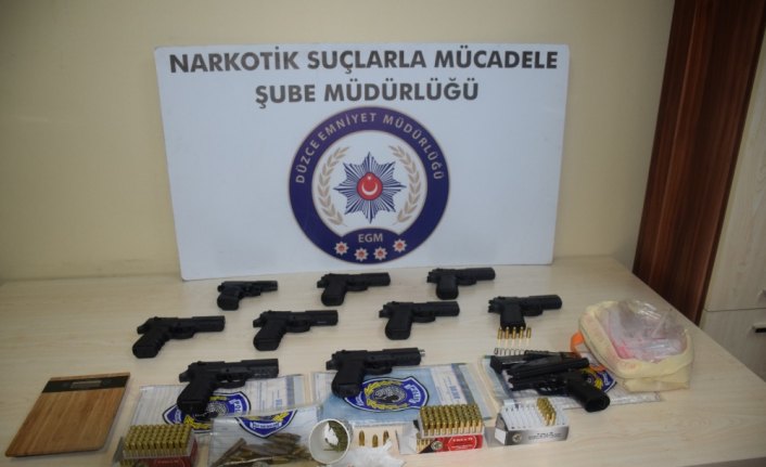 Düzce'de uyuşturucu ve silah ticareti operasyonu
