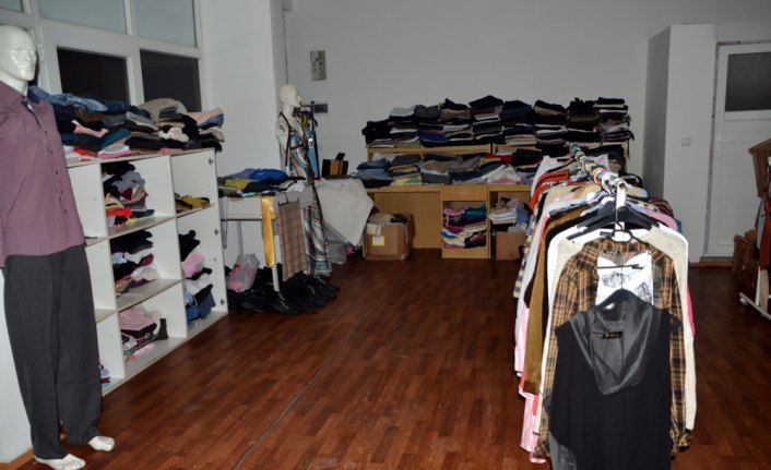 Halk Köprüsü mağazası