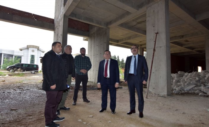 İnovasyon ve Biyoteknoloji Merkezi ilaç endüstrisine katkı sunacak