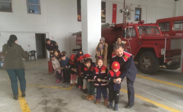 İtfaiyeden öğrencilere eğitim