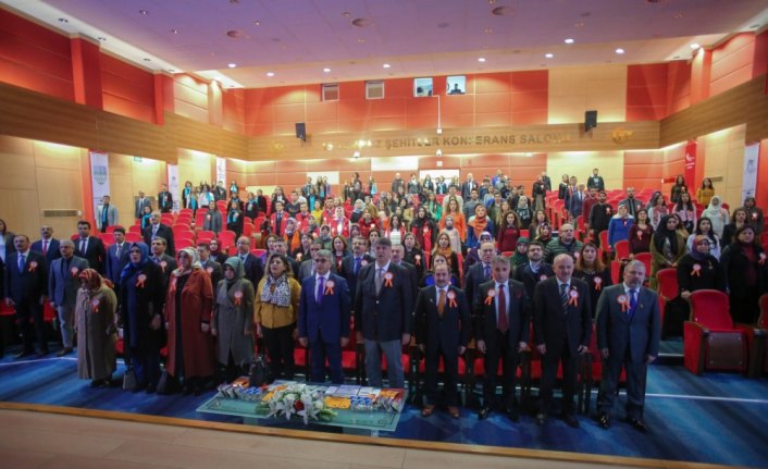 Kadına yönelik şiddete dikkat çekildi