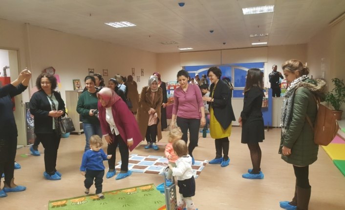 Karabük'te kütüphanede bebek köşesi oluşturuldu