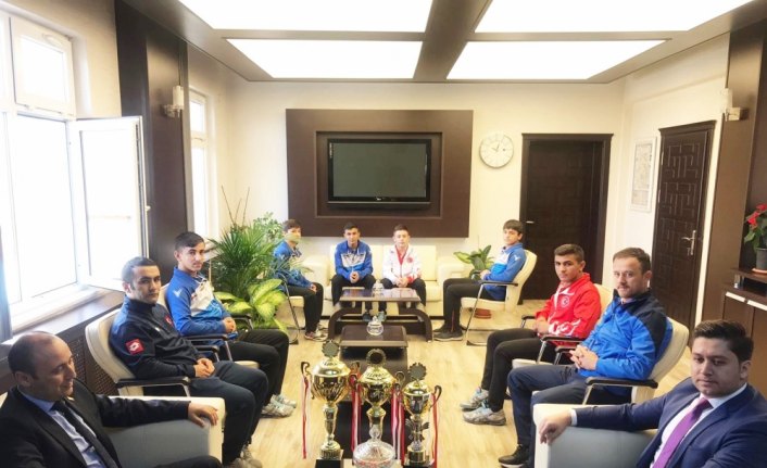 Kavak Kaymakamı Koşal'a ziyaretler