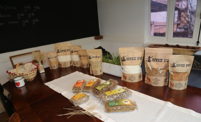 On bin yıllık buğdayla marka oluşturdu