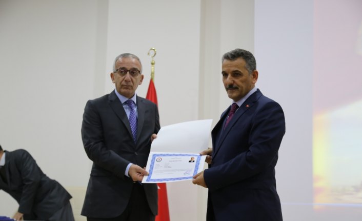 Polislere başarı belgesi