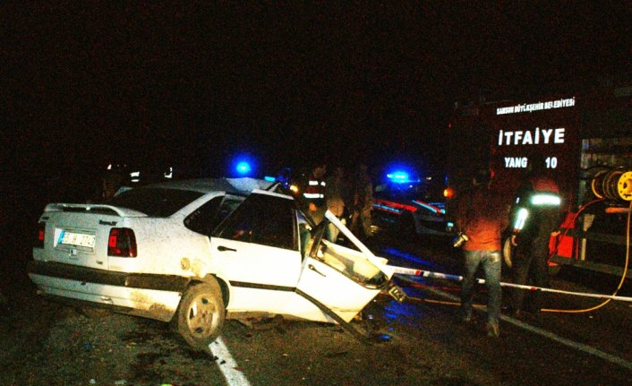 Samsun'da  tır ile otomobil çarpıştı: 2 ölü 2 yaralı