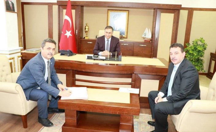 Sinop'ta tüm öğrenciler yüzme öğrenecek