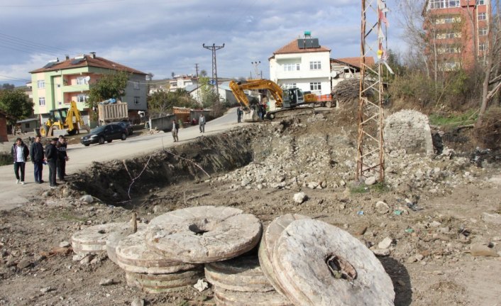 Tarihi değirmen yeniden yapılacak