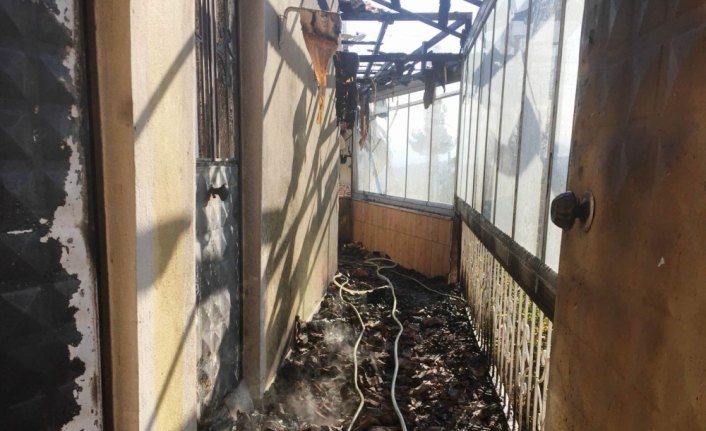 Taşova'da ev yangını