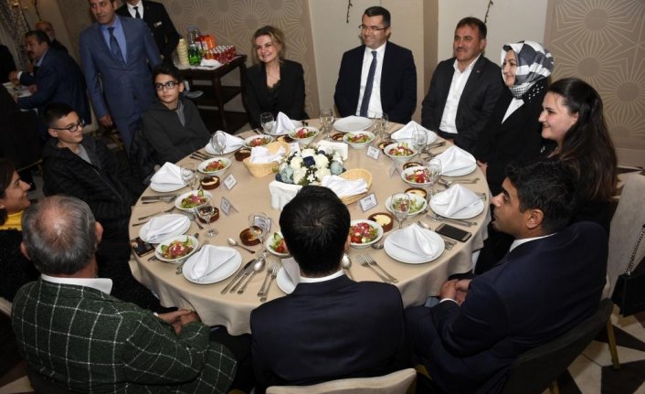 Vali Memiş veda etti