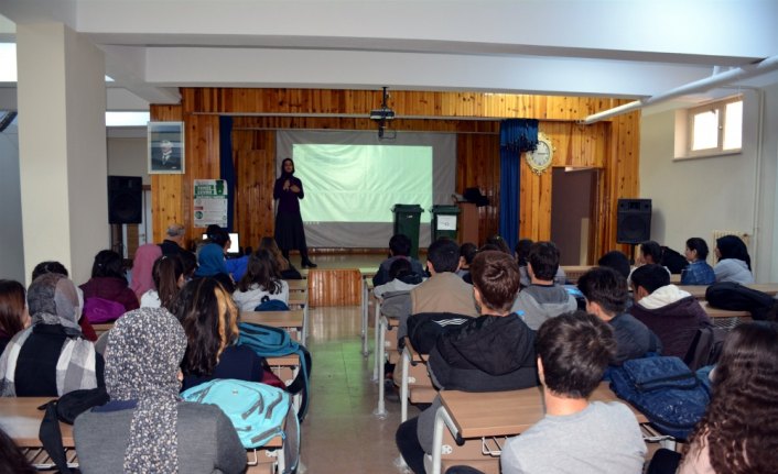 Zile’deki okullarda sıfır atık eğitimi verildi
