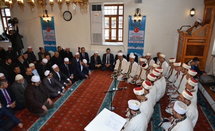 Boyabat'ta genç hafızlar icazet aldı