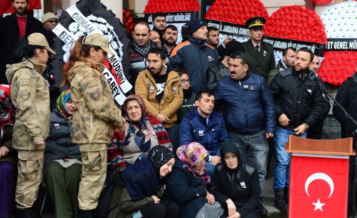 Çığda şehit düşen Dinç son yolculuğuna uğurlandı