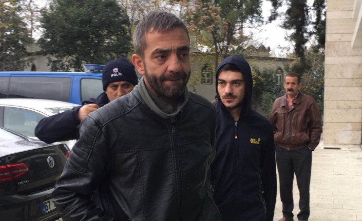 GÜNCELLEME - Komşular arasında bıçaklı kavga: 2 yaralı