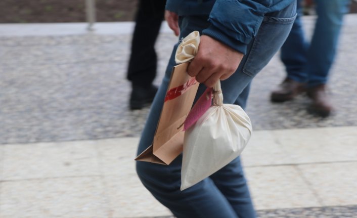 GÜNCELLEME - Üzerinde uyuşturucu bulunan yolcu tutuklandı