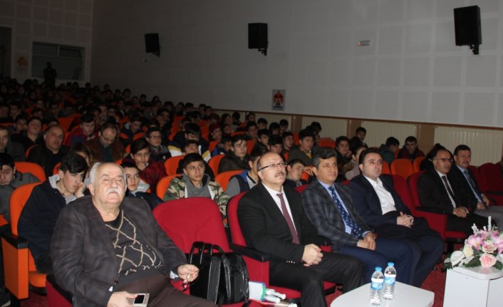 Havza'da lise öğrencilerine seminer