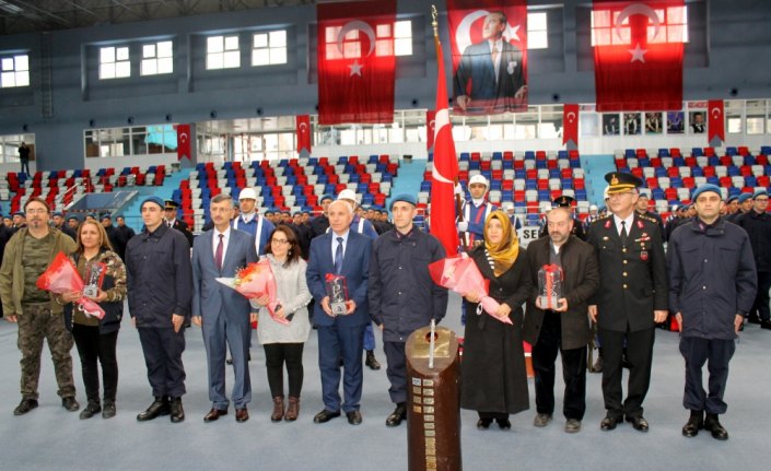 Kısa dönem erler yemin etti