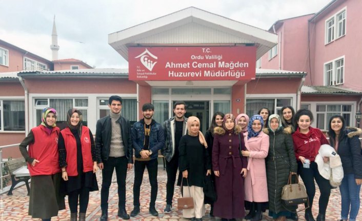 Ordu'da gençlerden yaşlılara ziyaret