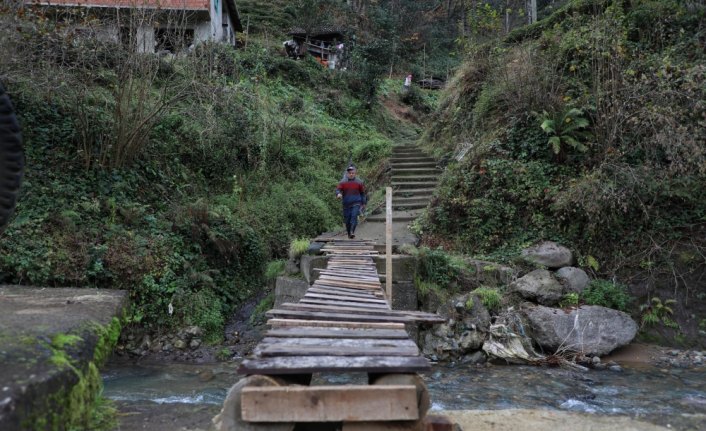 Rize'de selin yıktığı köprüler tekrar yapılacak