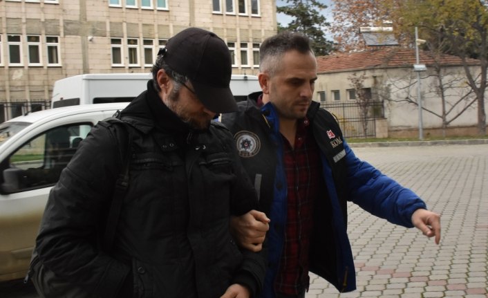 Sahte kimliği iç çamaşırına gizlerken yakalanan FETÖ şüphelisi tutuklandı