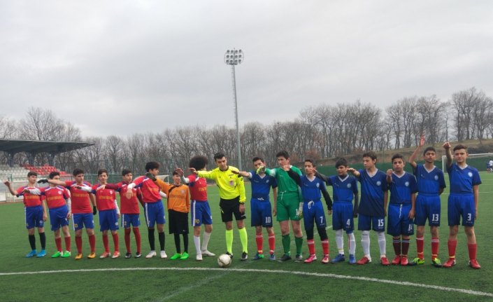 Samsun'da okullararası futbol turnuvası