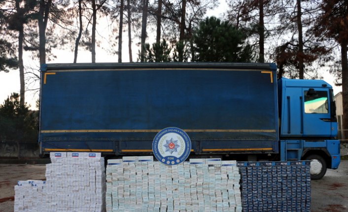 Yağ makinesinden kaçak sigara çıktı