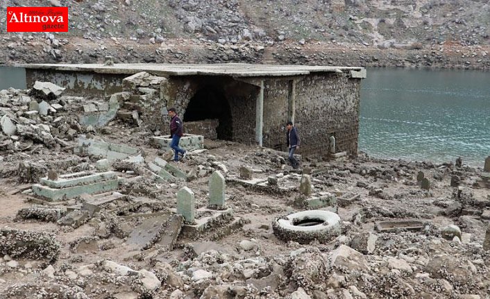 Yıllar önce sular altında kalan köyleri ortaya çıktı