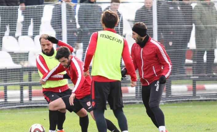 Yılport Samsunspor liderlik peşinde