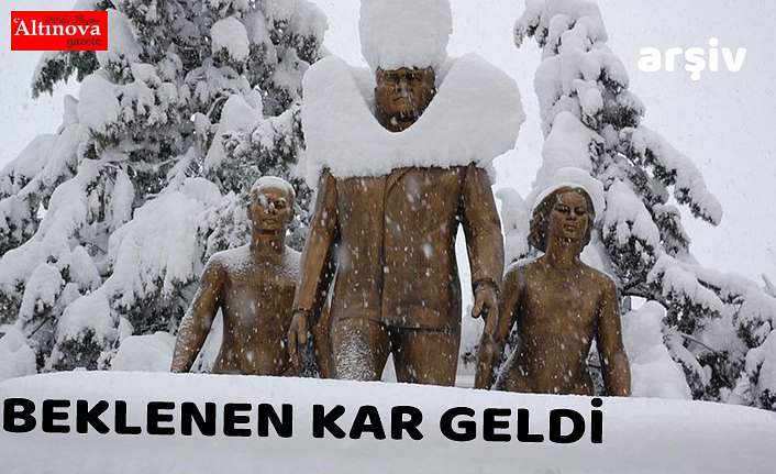 Bafra`da yılın ilk kar yağışı başladı