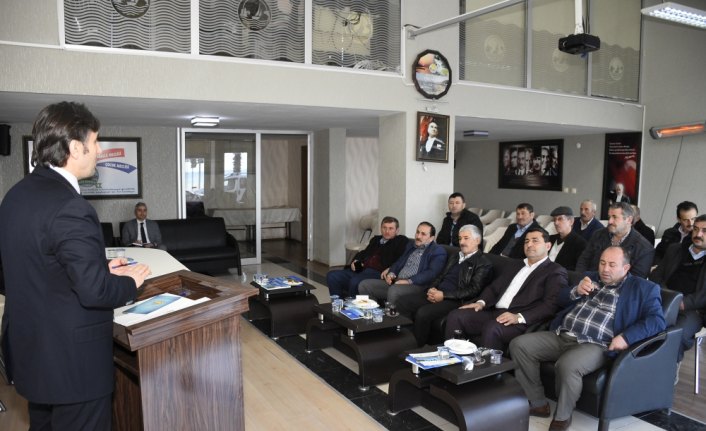 Başkan Kıyma muhtarlarla buluştu