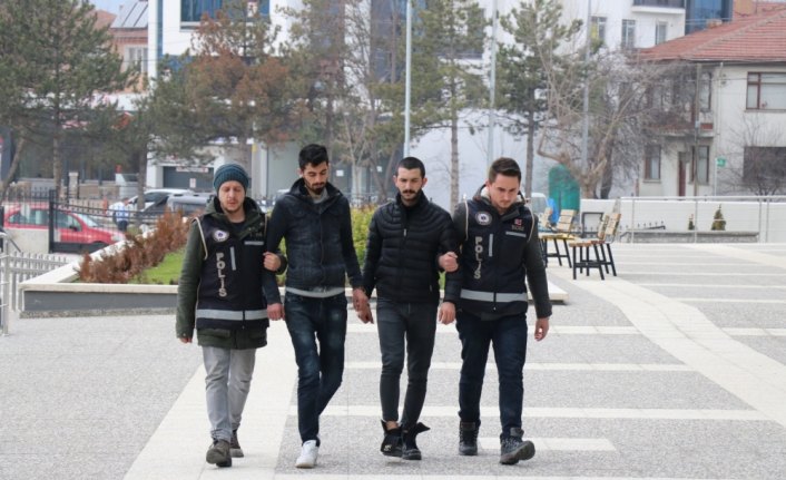 Bolu'da sahte para operasyonu