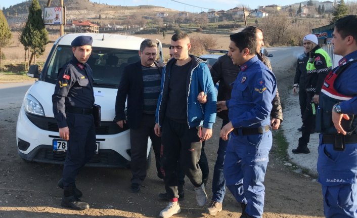 Cezaevi firarisi mezarlıkta yakalandı