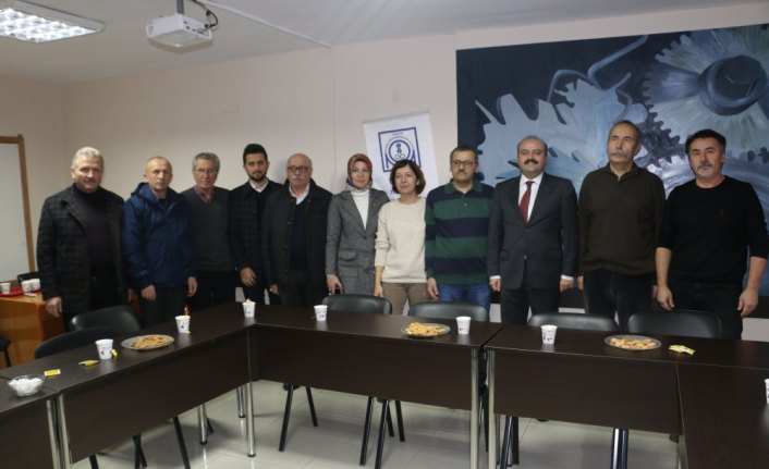 Fatih Metin, meslek odalarını ziyaret etti