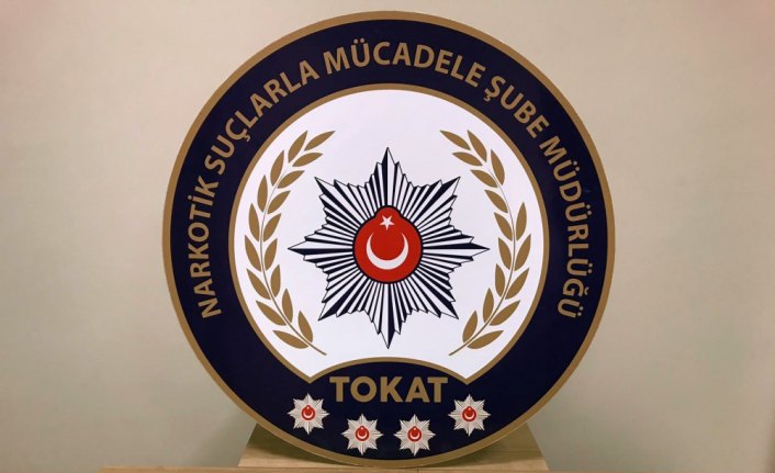 Kadın çantasına uyuşturucu için gizli bölme yapmışlar