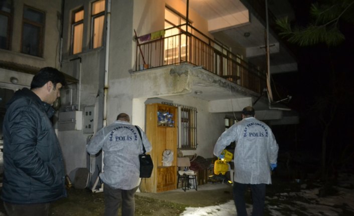 Karabük'te balkondan düşen kişi yaralandı