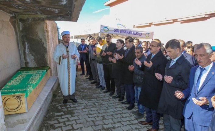 Küçük Azime yaşam mücadelesini kaybetti